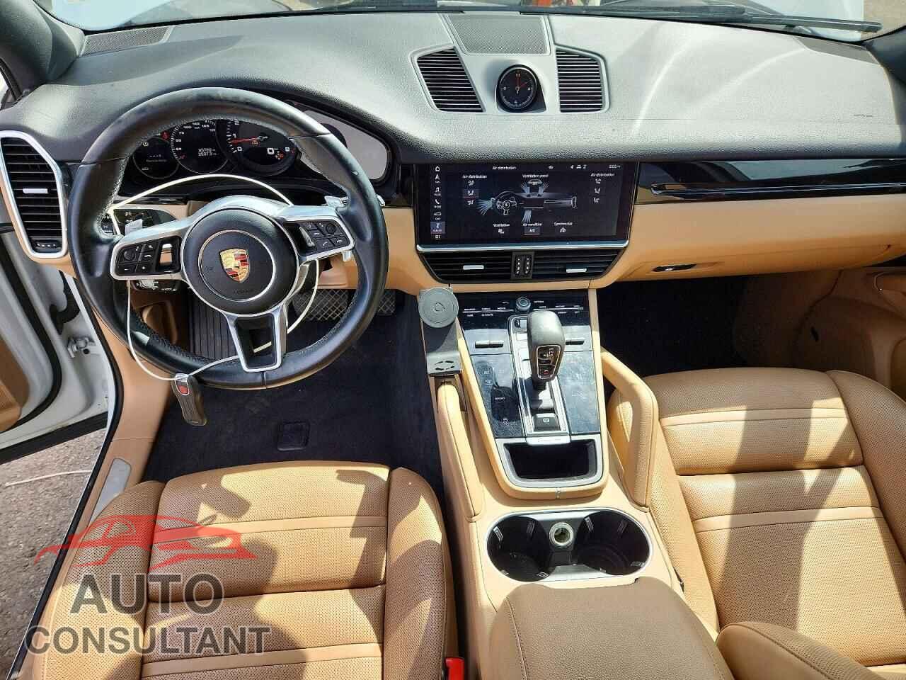 PORSCHE CAYENNE 2020 - WP1AA2AY3LDA02452