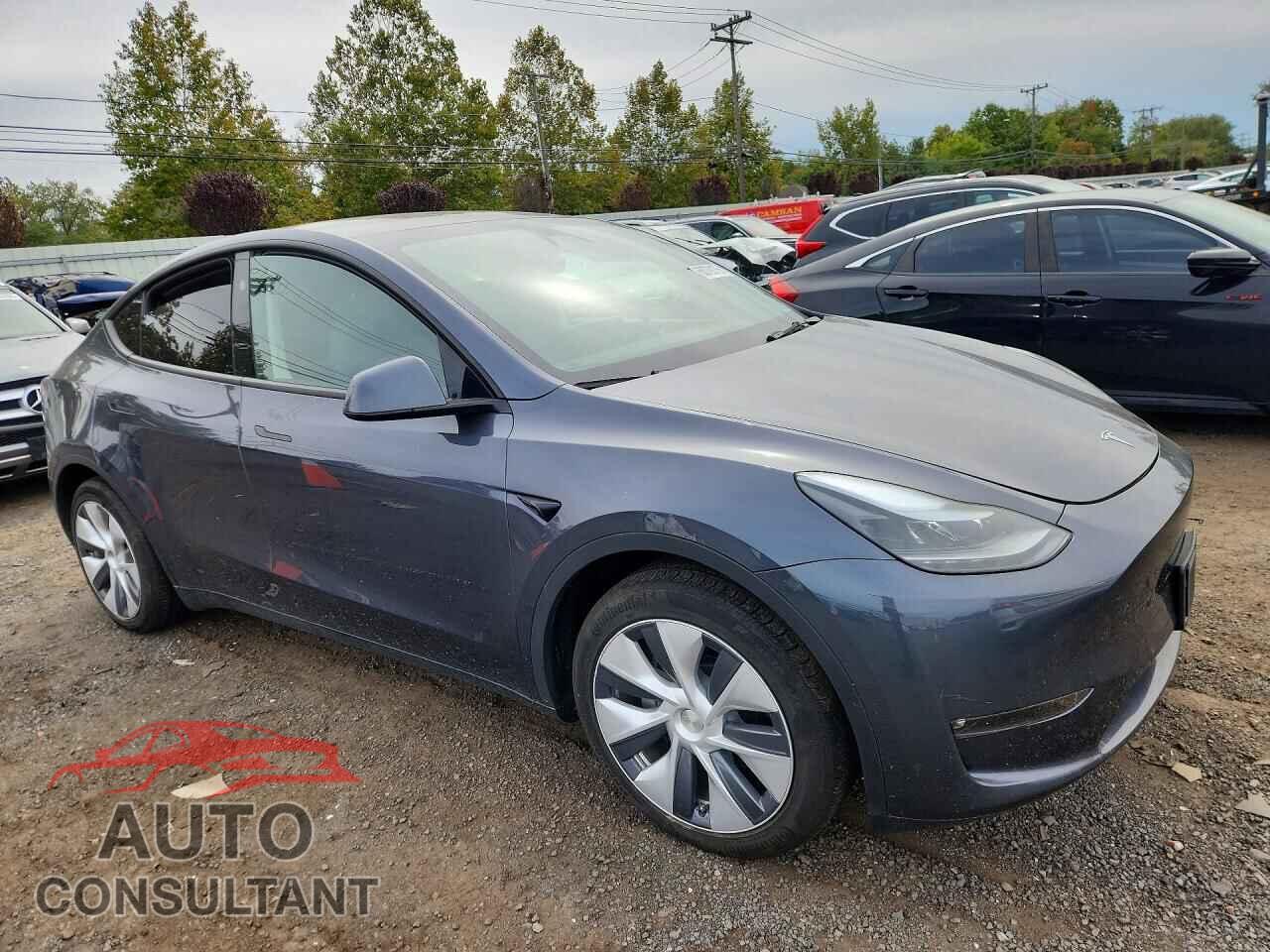 TESLA MODEL Y 2023 - 7SAYGDEEXPF890905