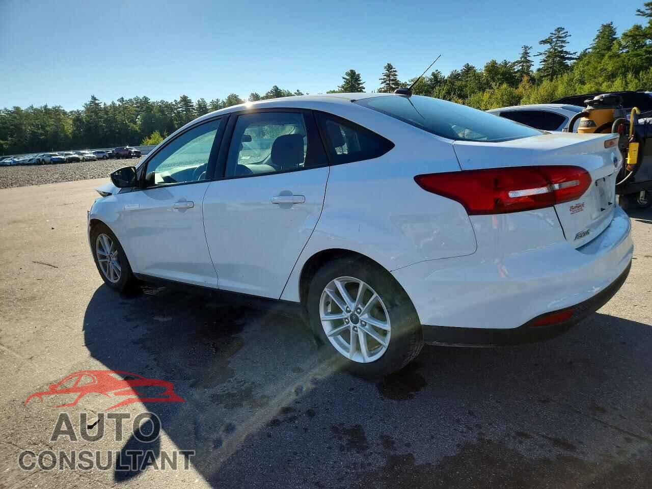 FORD FOCUS 2017 - 1FADP3F29HL330372
