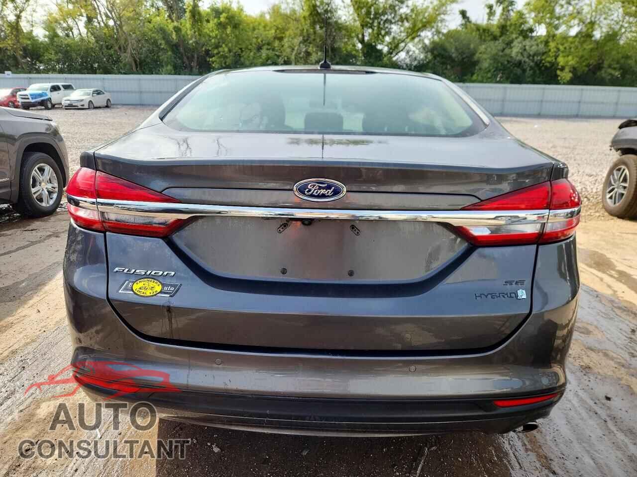 FORD FUSION 2017 - 3FA6P0LU2HR325822