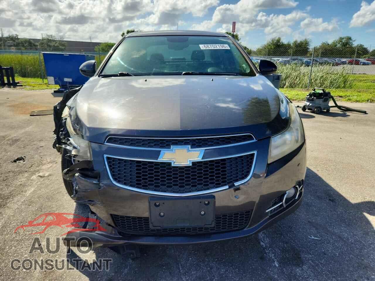 CHEVROLET CRUZE 2014 - 1G1PC5SB4E7305848