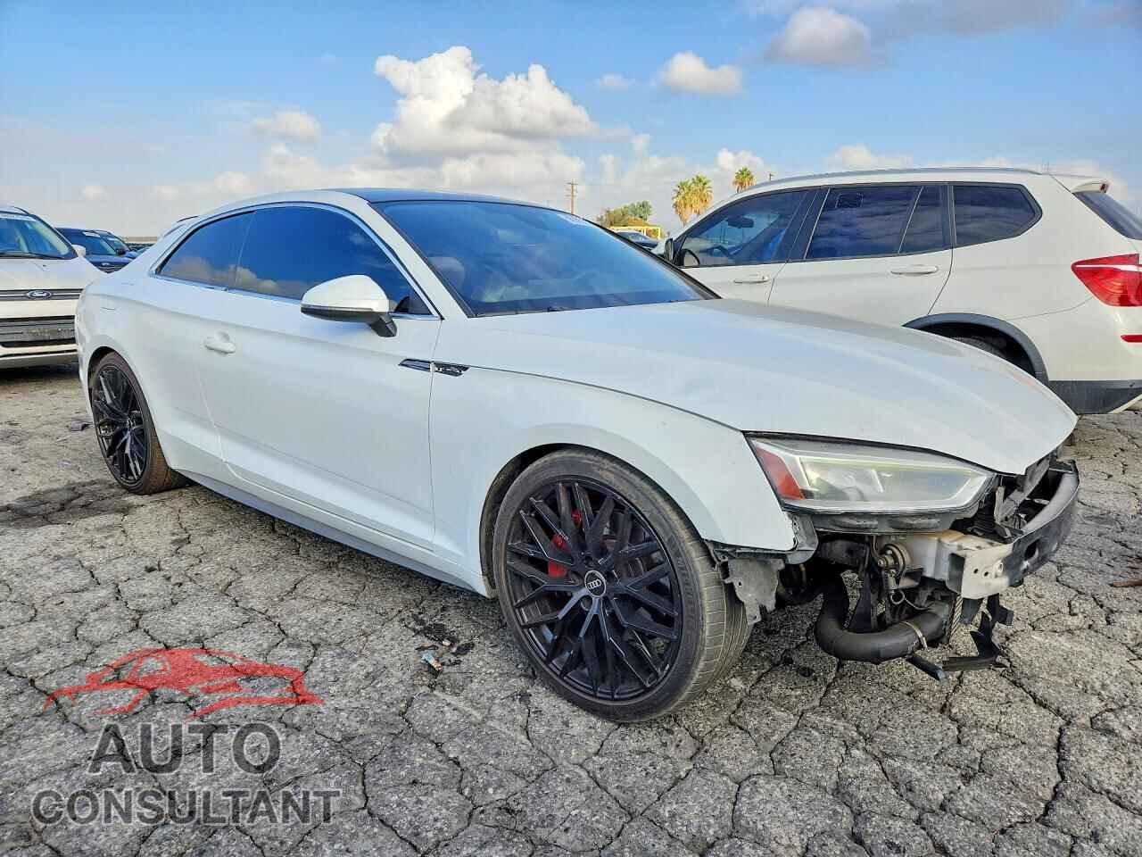 AUDI A5 2018 - WAUTNAF57JA059448