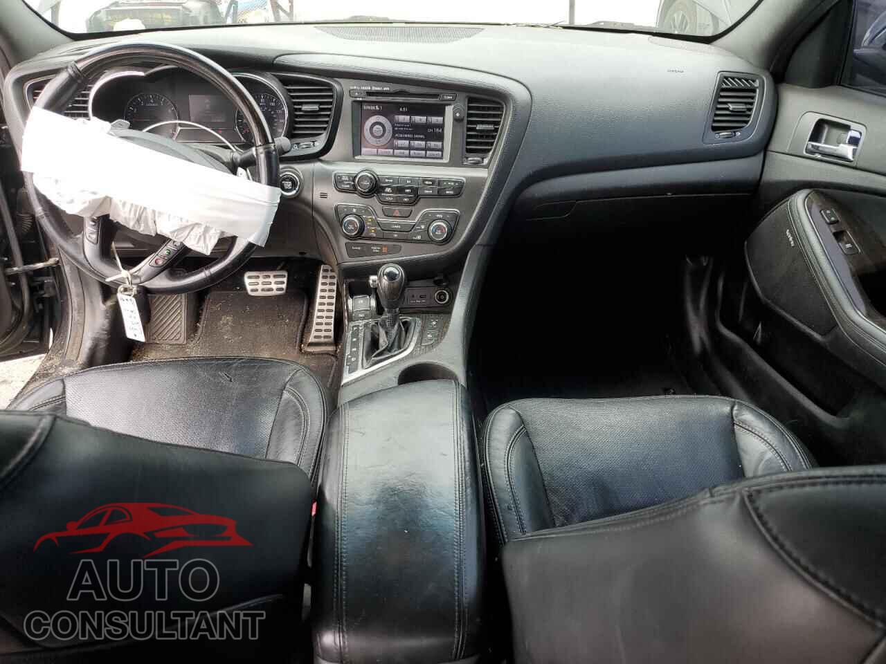 KIA OPTIMA 2013 - 5XXGR4A65DG171135