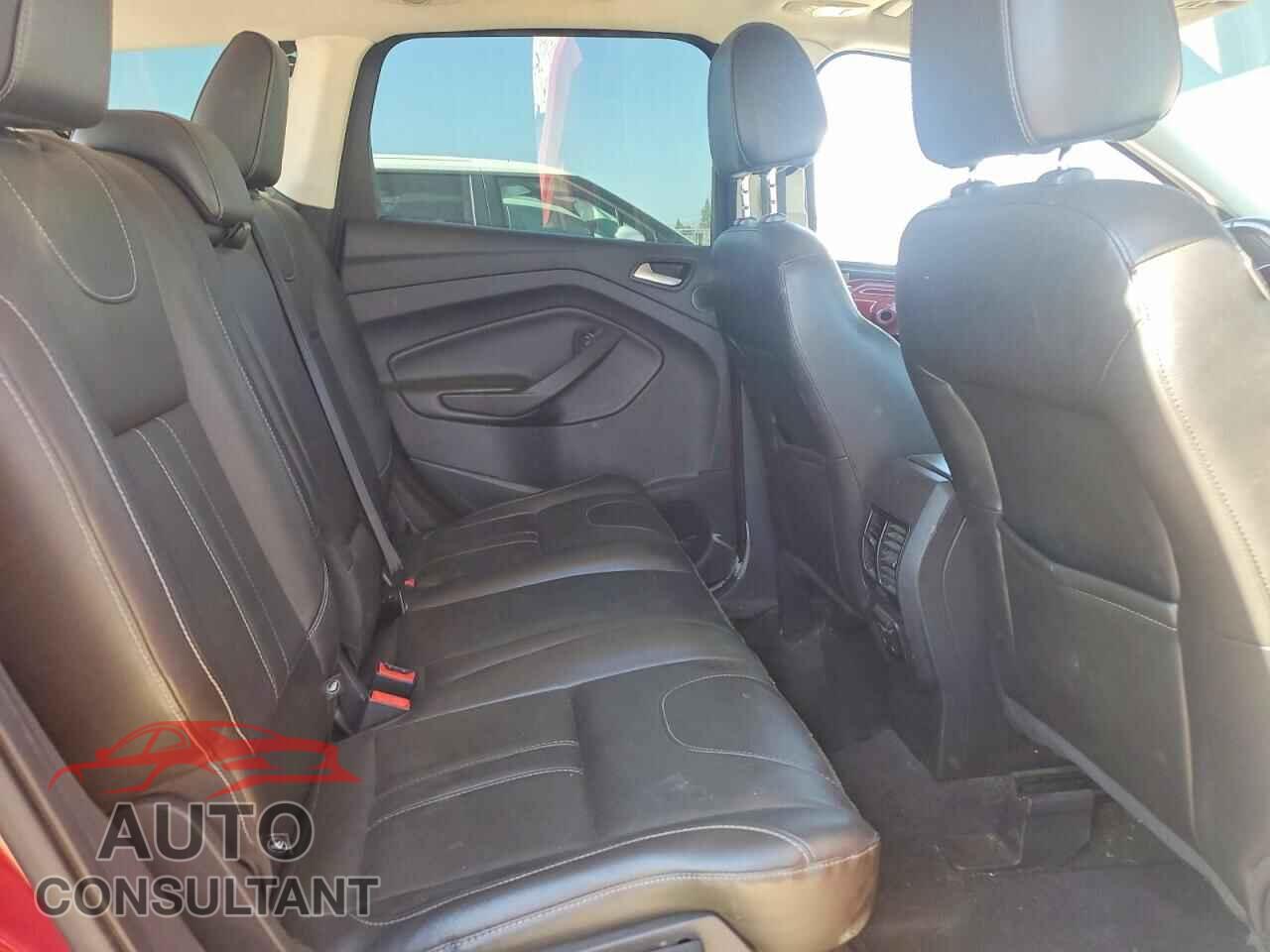 FORD ESCAPE 2013 - 1FMCU9J90DUD86576