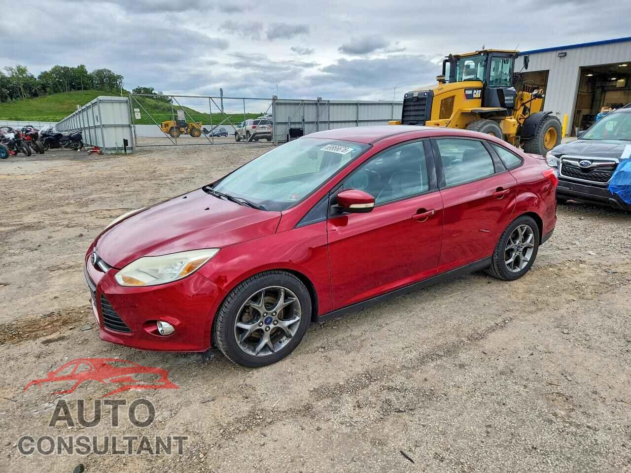 FORD FOCUS 2014 - 1FADP3F21EL395910