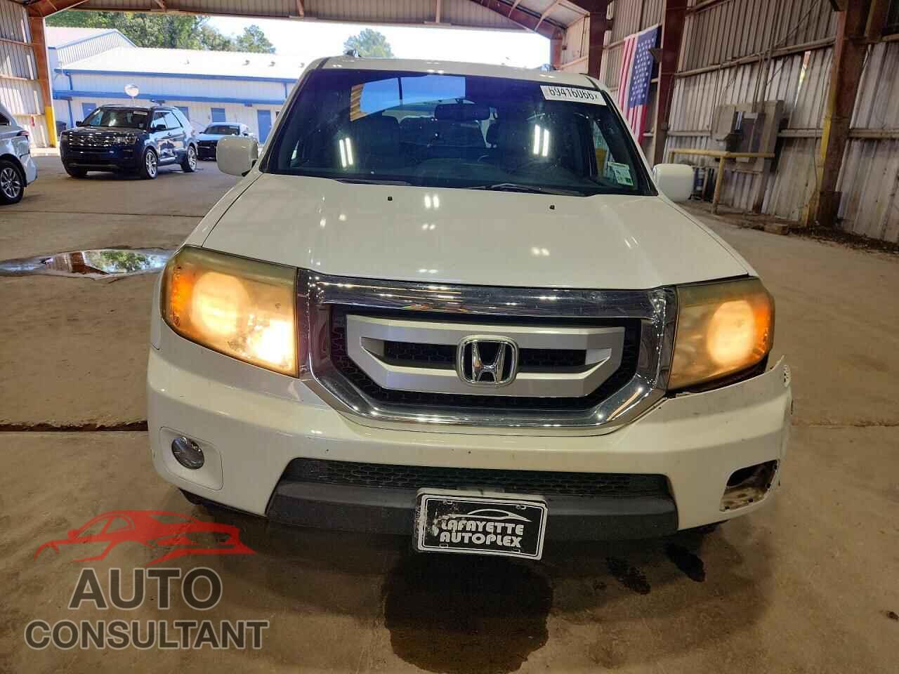 HONDA PILOT 2011 - 5FNYF3H92BB029445