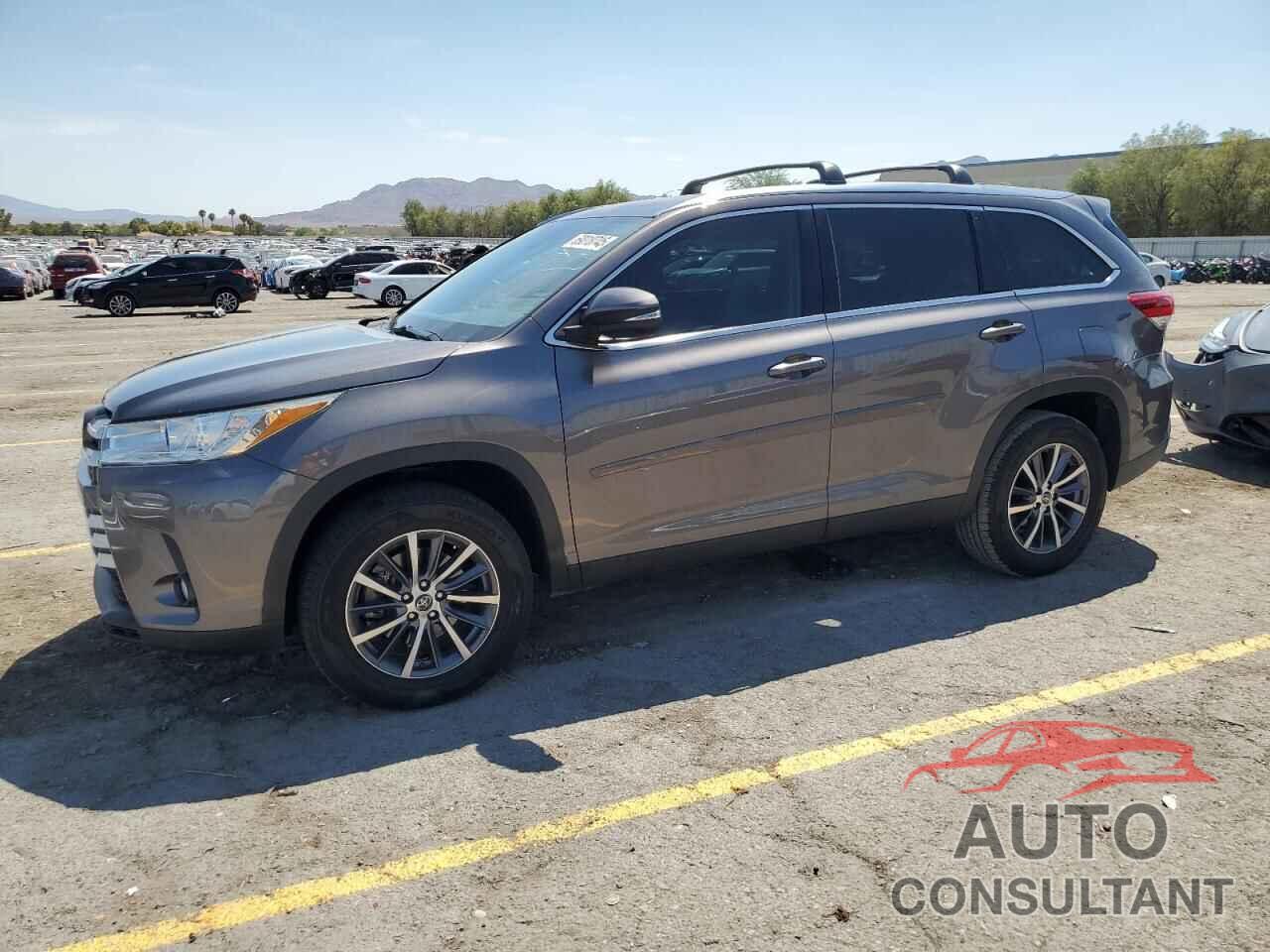 TOYOTA HIGHLANDER 2019 - 5TDKZRFH4KS359433