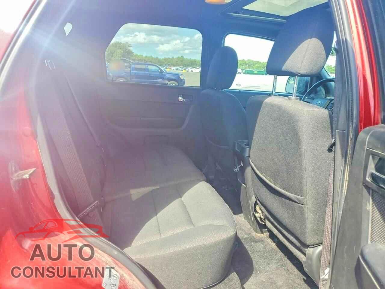 FORD ESCAPE 2010 - 1FMCU9DG9AKC89099