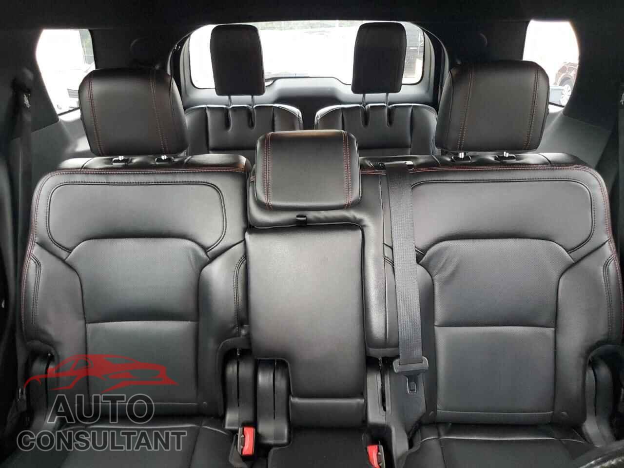FORD EXPLORER 2018 - 1FM5K8GT1JGB97649