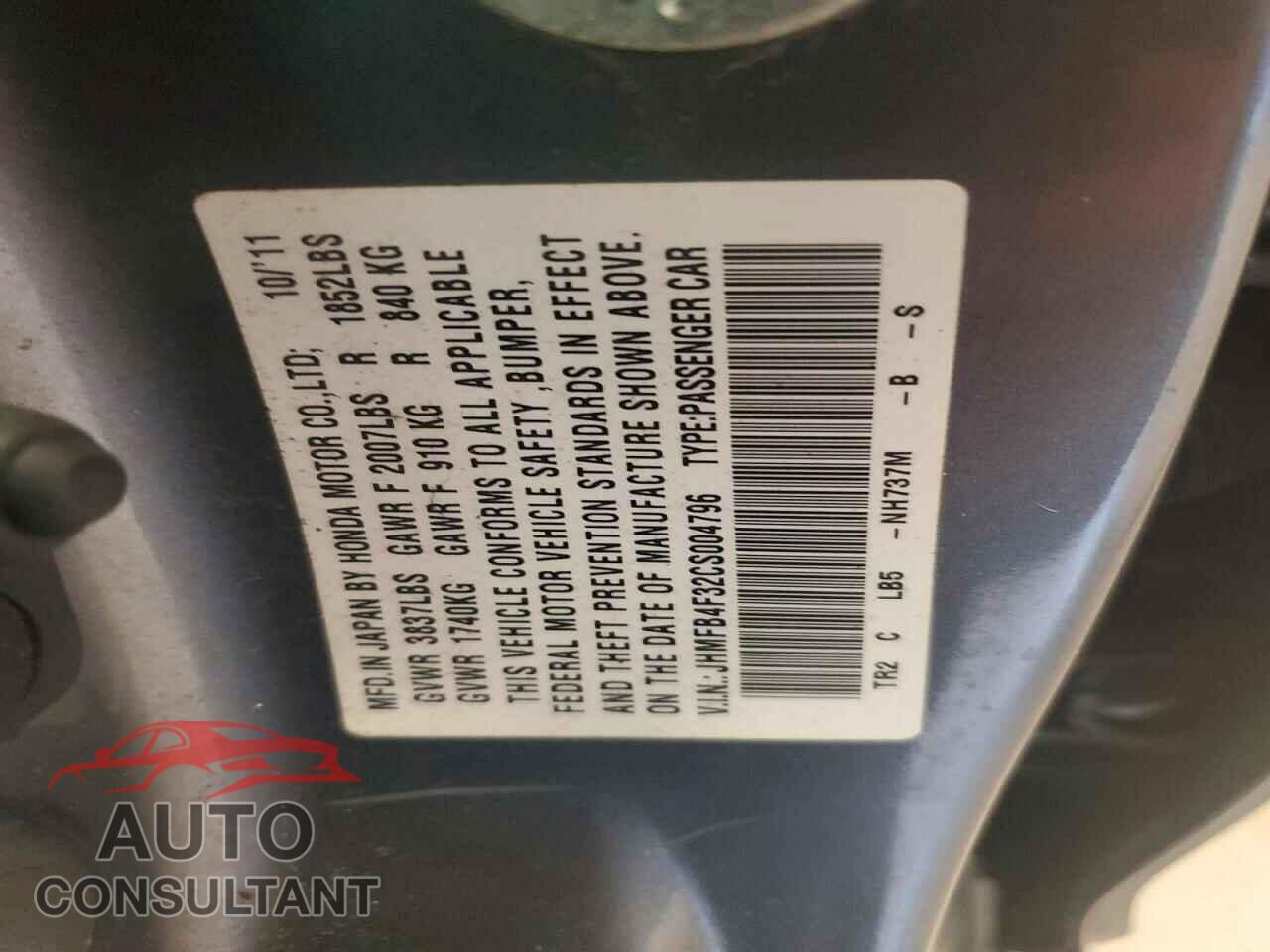 HONDA CIVIC 2012 - JHMFB4F32CS004796