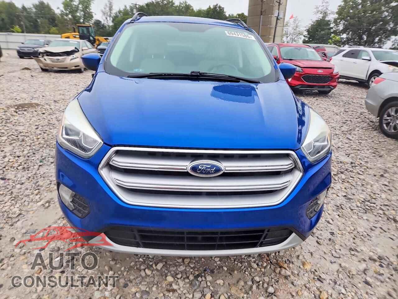 FORD ESCAPE 2017 - 1FMCU9GD8HUB01446