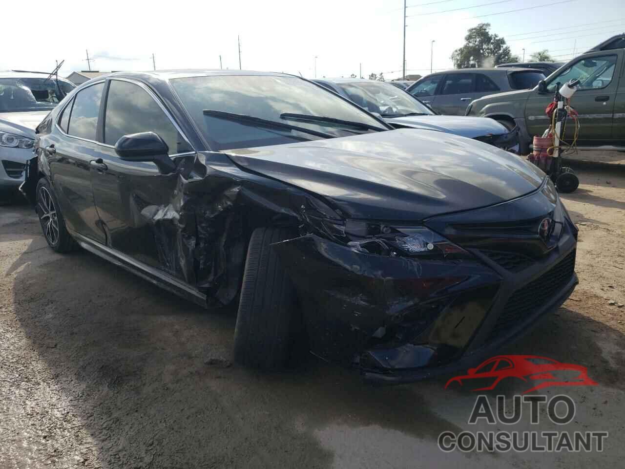 TOYOTA CAMRY 2021 - 4T1G11AK1MU561478