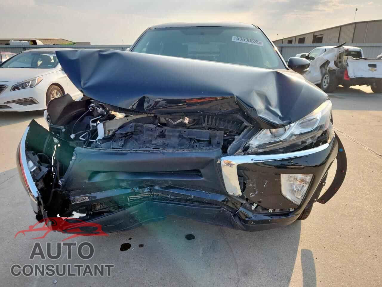 MITSUBISHI ECLIPSE 2018 - JA4AT4AA4JZ048036