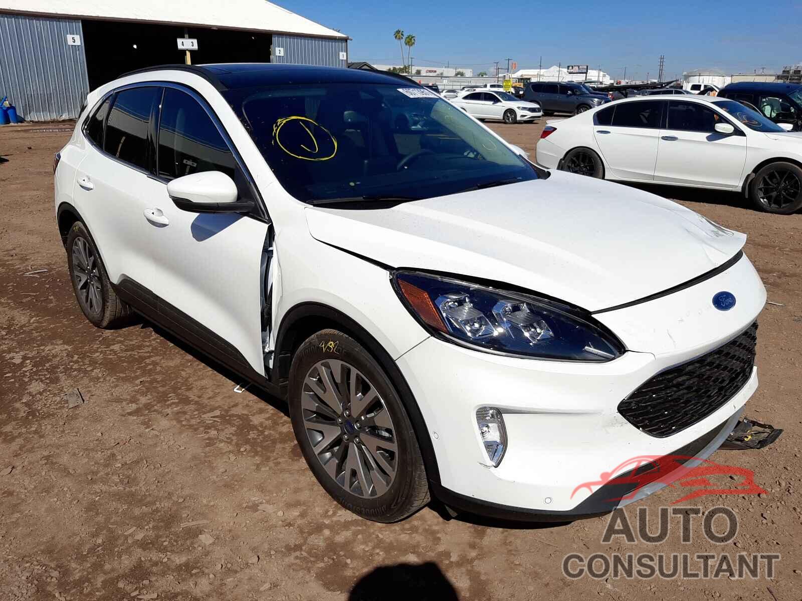 FORD ESCAPE 2020 - 1FMCU0DZ3LUC22230