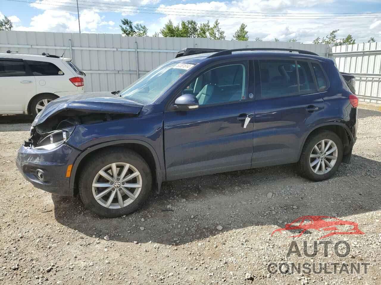 VOLKSWAGEN TIGUAN 2017 - WVGNV7AX4HW510884