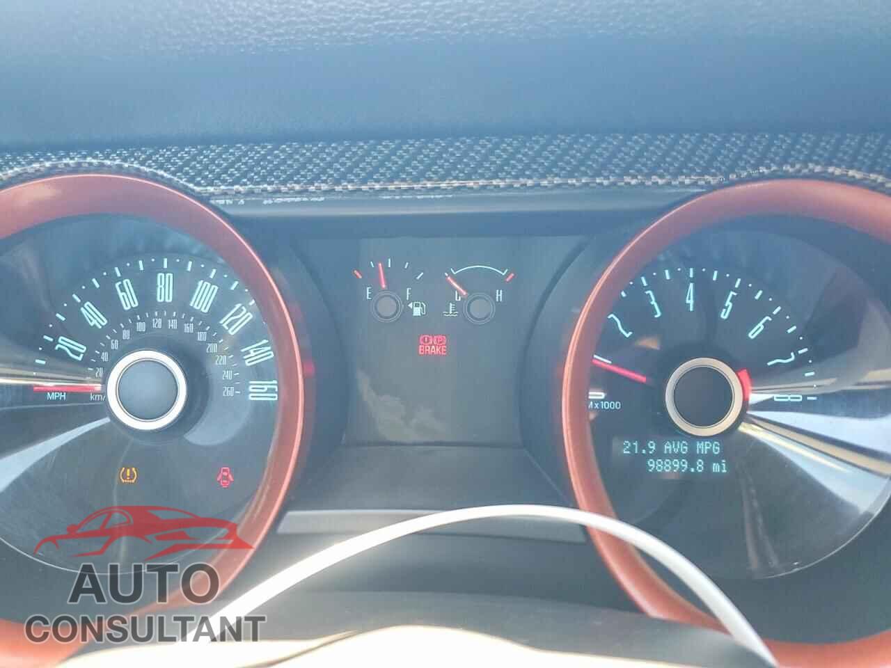 FORD MUSTANG 2014 - 1ZVBP8AM4E5288908