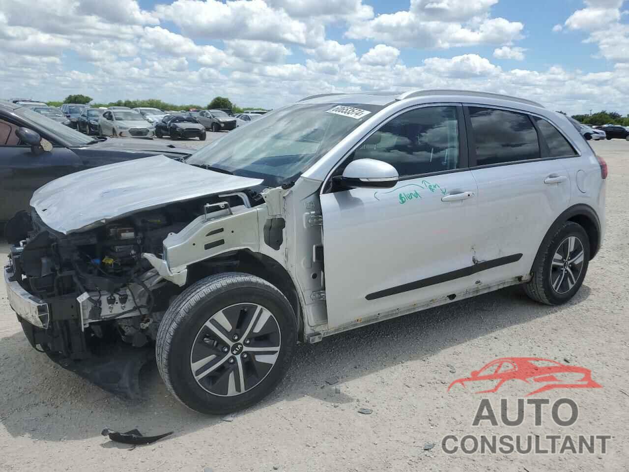 KIA NIRO 2020 - KNDCE3LCXL5422614