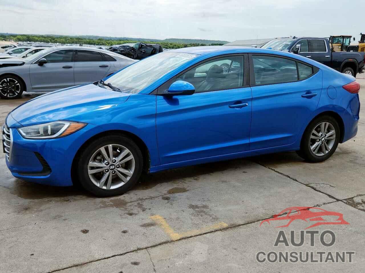 HYUNDAI ELANTRA 2018 - 5NPD84LF0JH308372