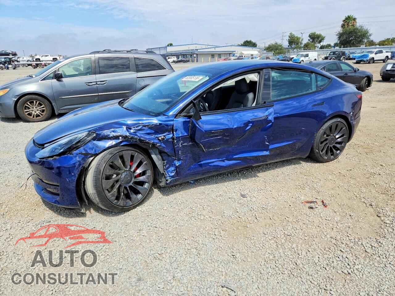 TESLA MODEL 3 2023 - 5YJ3E1EC9PF494152