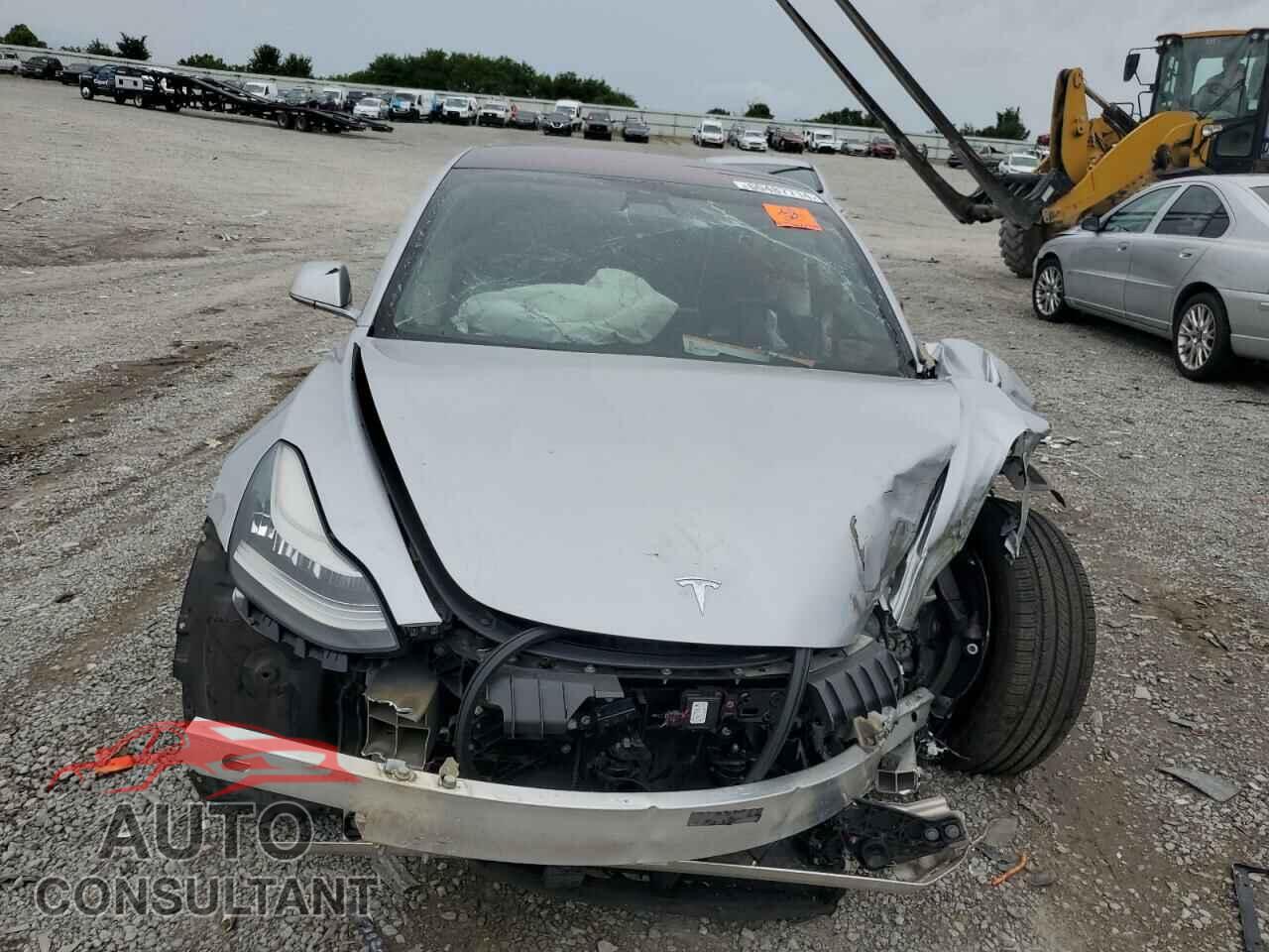 TESLA MODEL 3 2018 - 5YJ3E1EA5JF095289