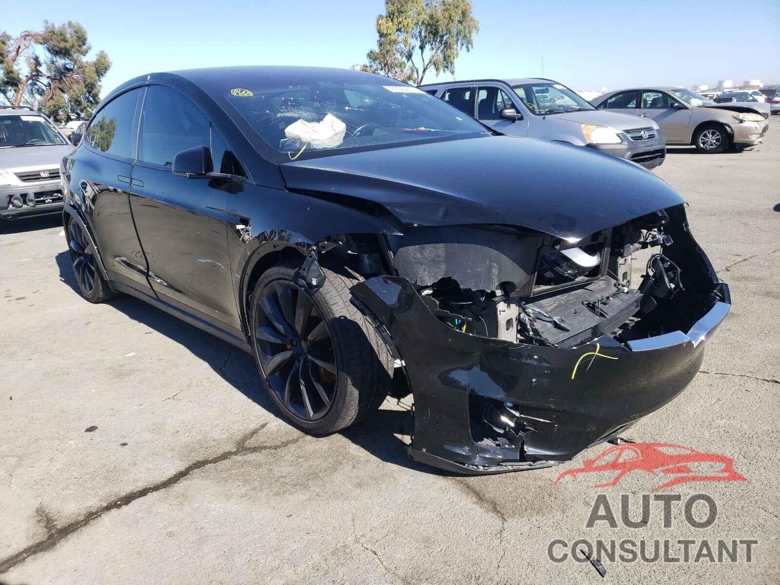 TESLA MODEL X 2016 - 5YJXCAE49GF023795