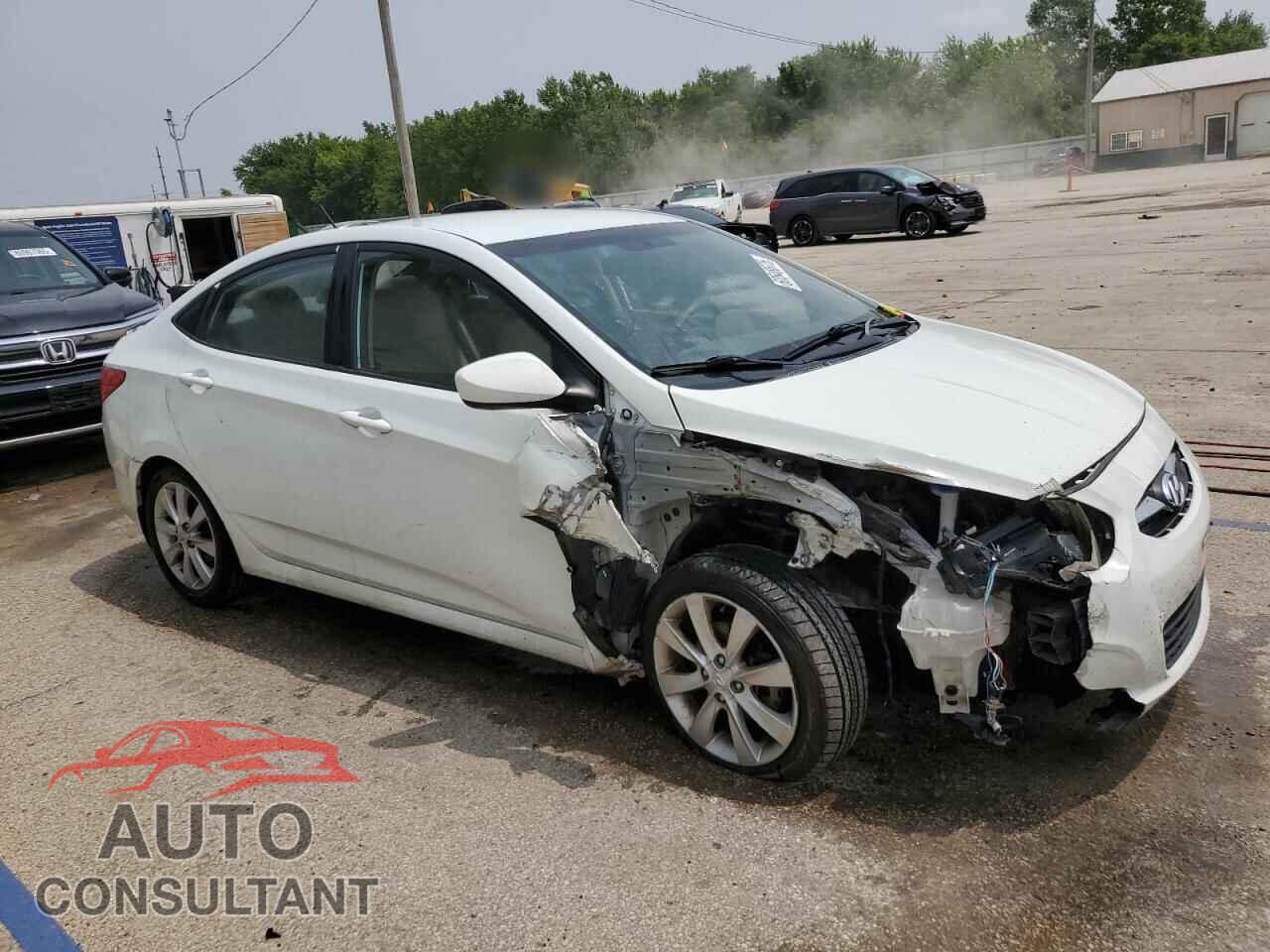 HYUNDAI ACCENT 2012 - KMHCU4AE4CU227543