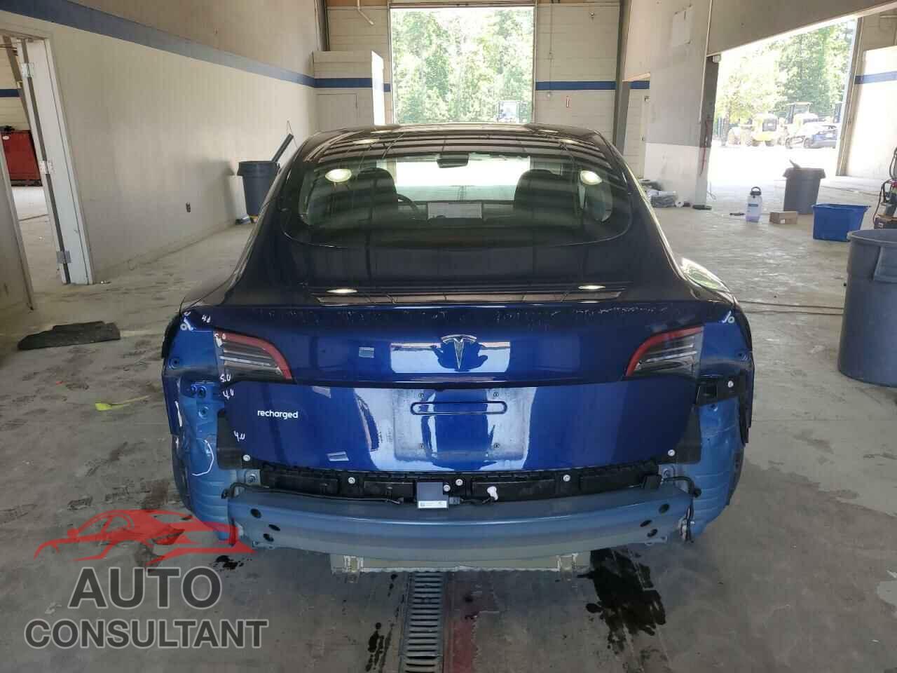 TESLA MODEL 3 2018 - 5YJ3E1EB3JF116066