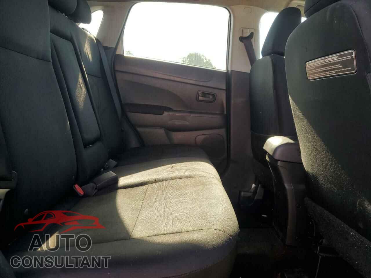 MITSUBISHI OUTLANDER 2013 - 4A4AR3AU6DE022017