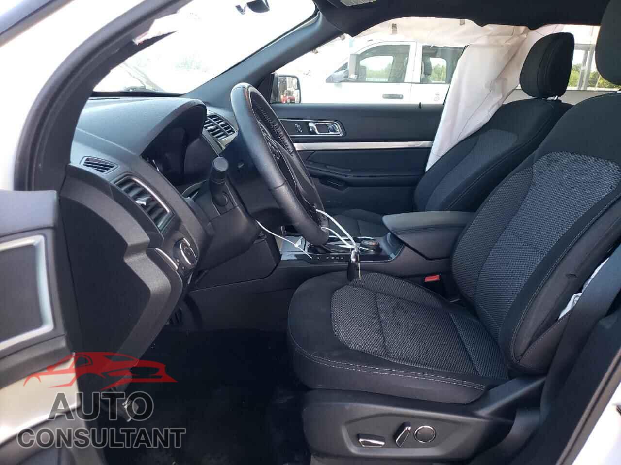 FORD EXPLORER 2018 - 1FM5K8D88JGB08465