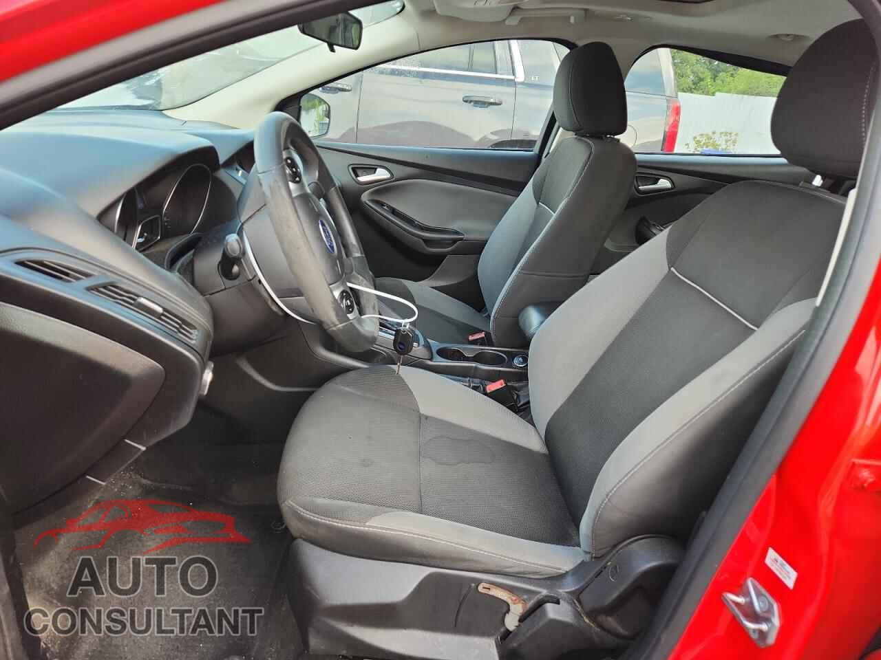 FORD FOCUS 2014 - 1FADP3F22EL313098