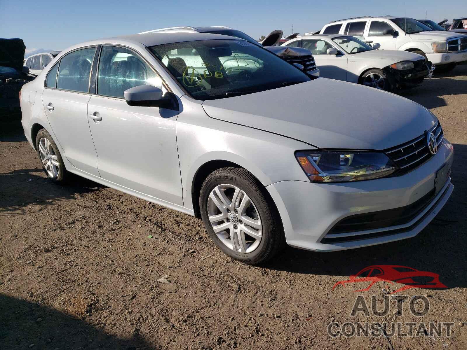 VOLKSWAGEN JETTA 2018 - 3VW2B7AJ8JM263268