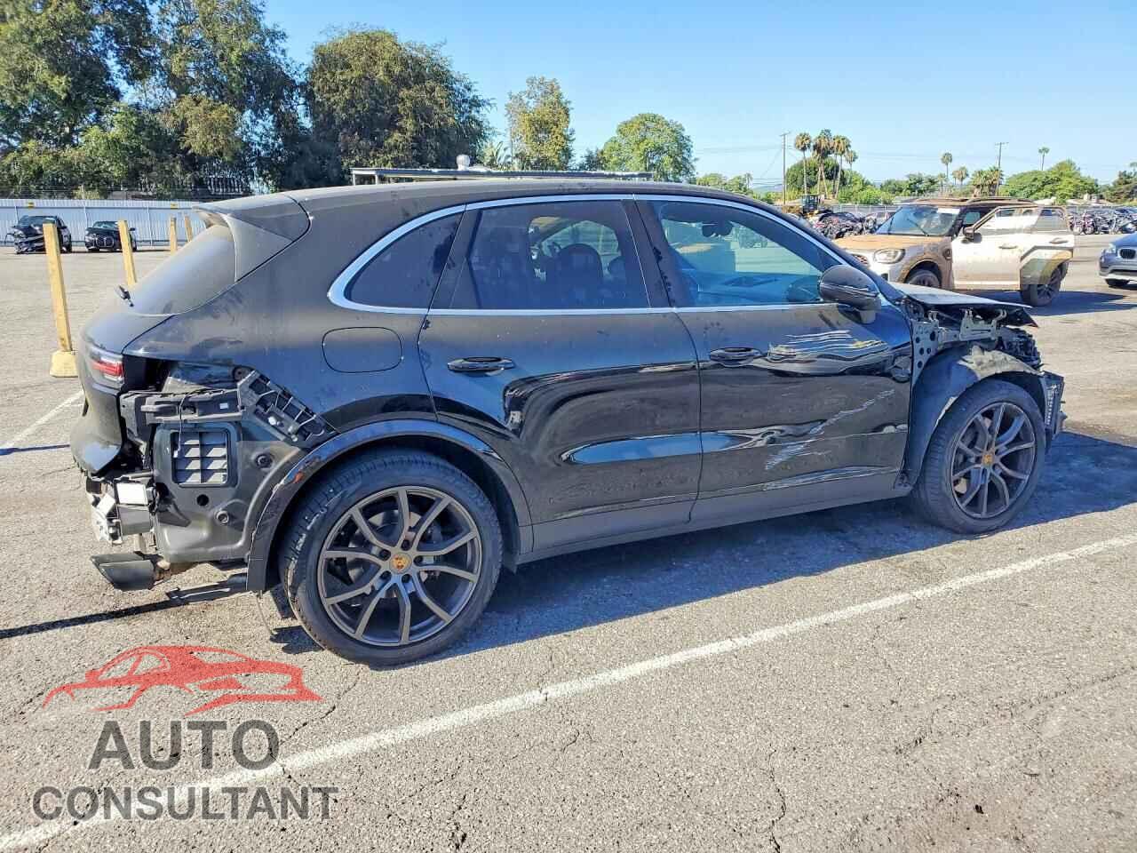 PORSCHE CAYENNE 2023 - WP1AA2AY6PDA01575