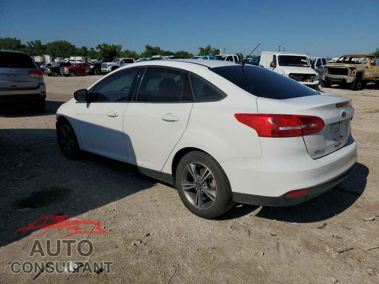 FORD FOCUS 2017 - 1FADP3FE8HL284169