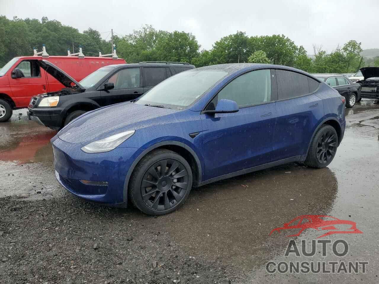 TESLA MODEL Y 2021 - 5YJYGDEE4MF074149