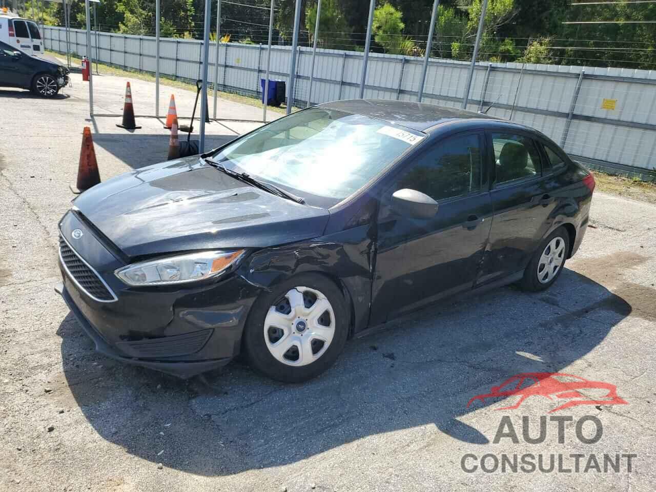 FORD FOCUS 2015 - 1FADP3E21FL376258