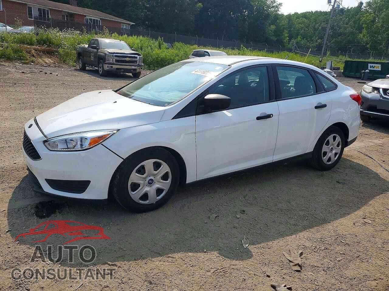 FORD FOCUS 2016 - 1FADP3E27GL402847