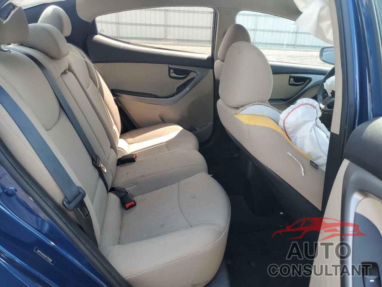 HYUNDAI ELANTRA 2016 - 5NPDH4AE6GH781888