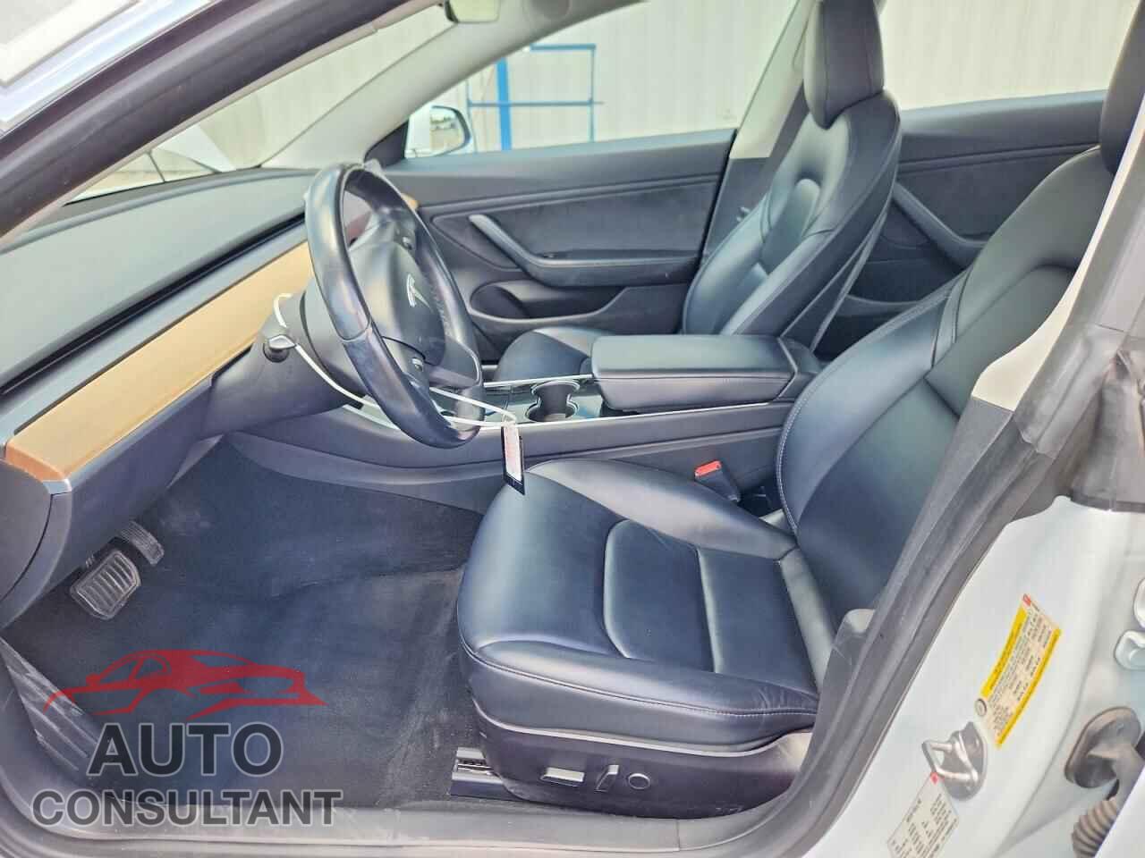 TESLA MODEL 3 2018 - 5YJ3E1EA9JF154604