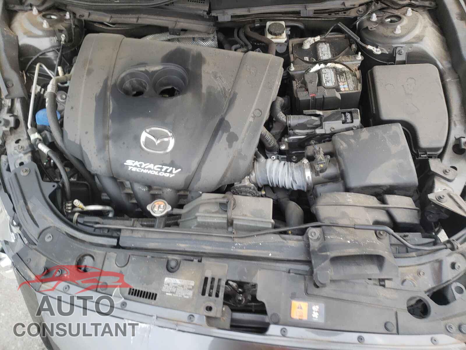 MAZDA 3 2017 - 3MZBN1U73HM106908