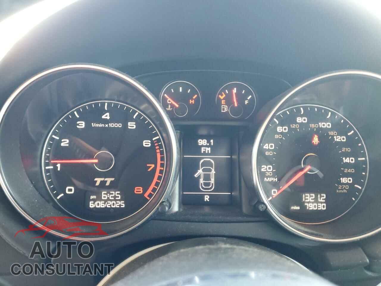 AUDI TT 2012 - TRUBFAFK6C1008159