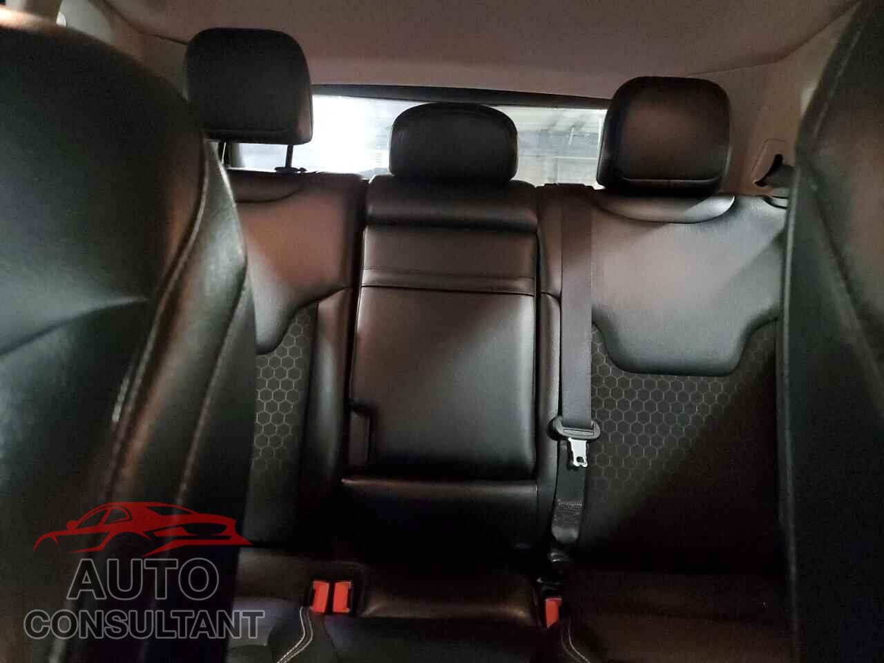 JEEP COMPASS 2019 - 3C4NJDBB6KT600844