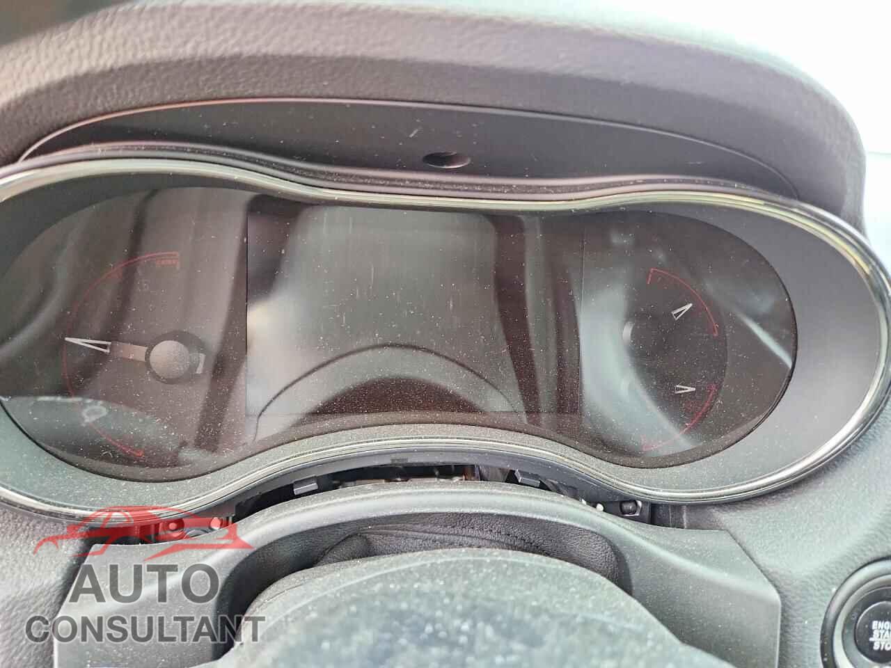 DODGE DURANGO 2018 - 1C4RDJDG1JC395492