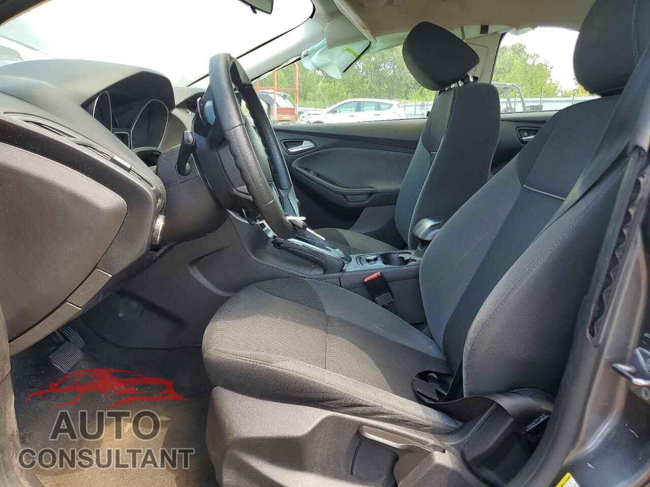 FORD FOCUS 2013 - 1FADP3F27DL169255