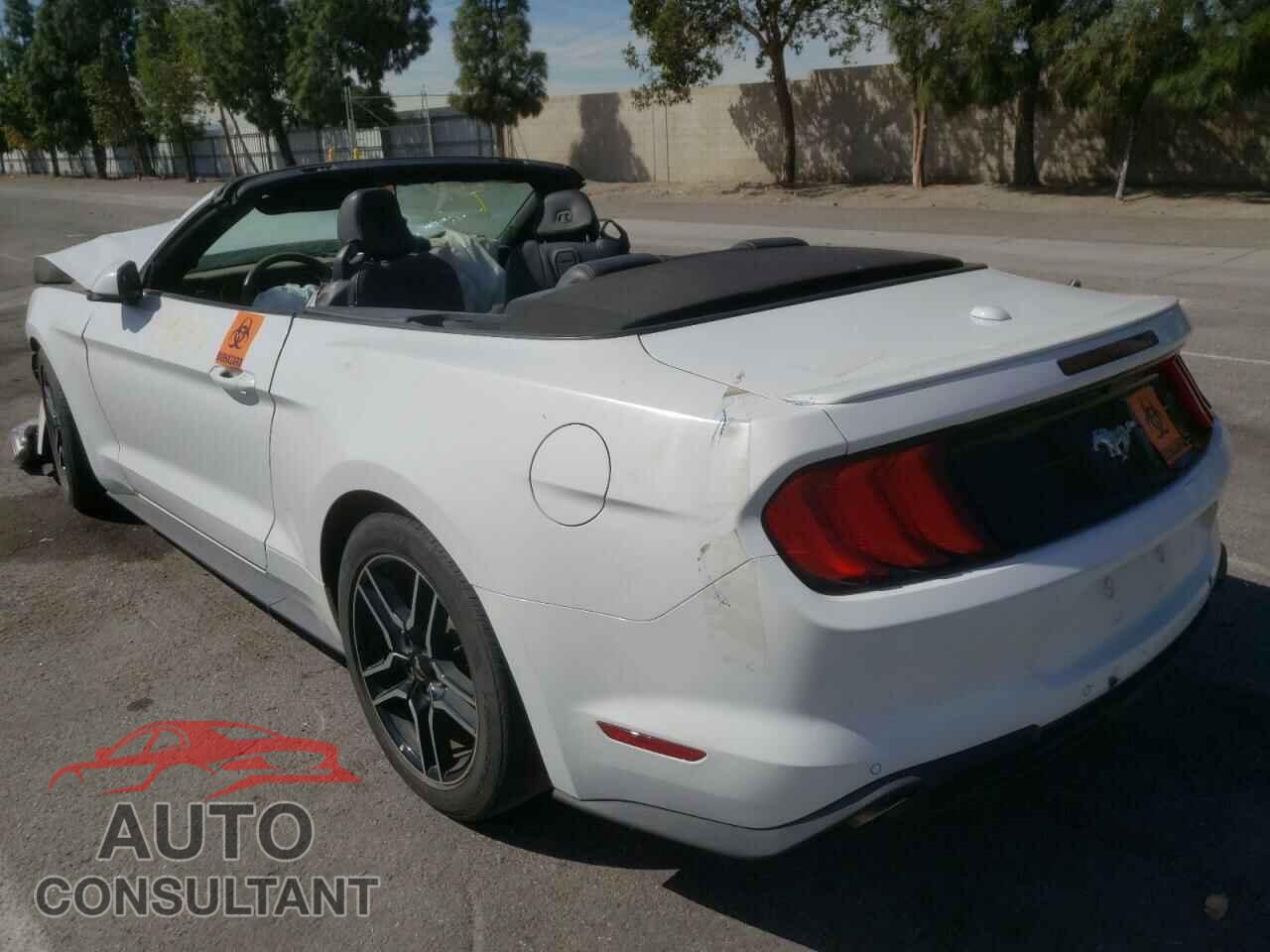 FORD MUSTANG 2019 - 1FATP8UH2K5126329