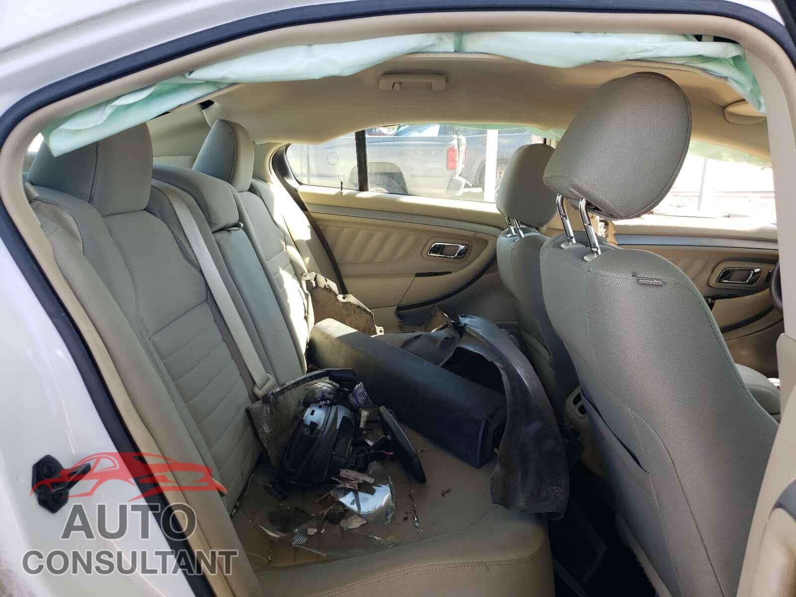 FORD TAURUS 2016 - 1FAHP2D86GG130981