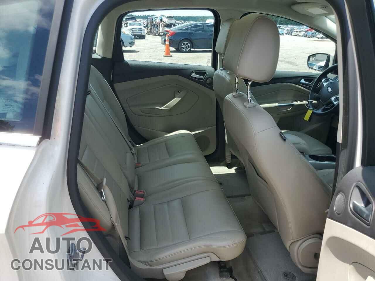 FORD CMAX 2013 - 1FADP5CU2DL543739