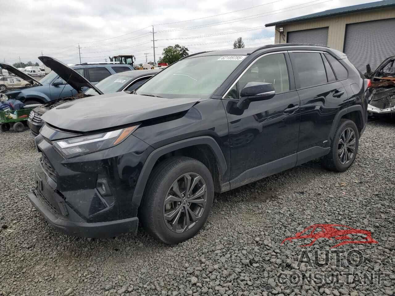 TOYOTA RAV4 2024 - JTMB6RFVXRD117847