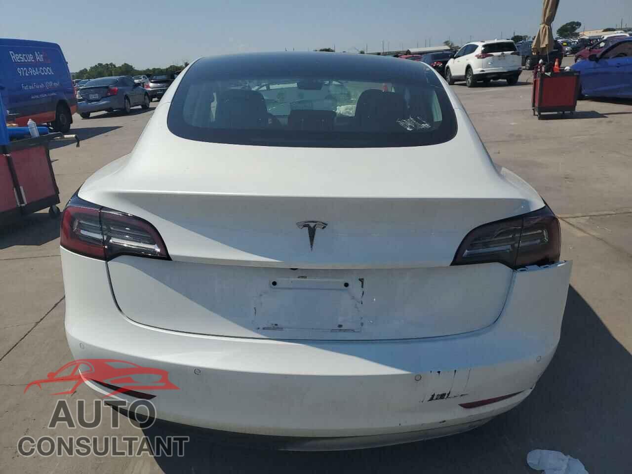 TESLA MODEL 3 2020 - 5YJ3E1EA6LF632187