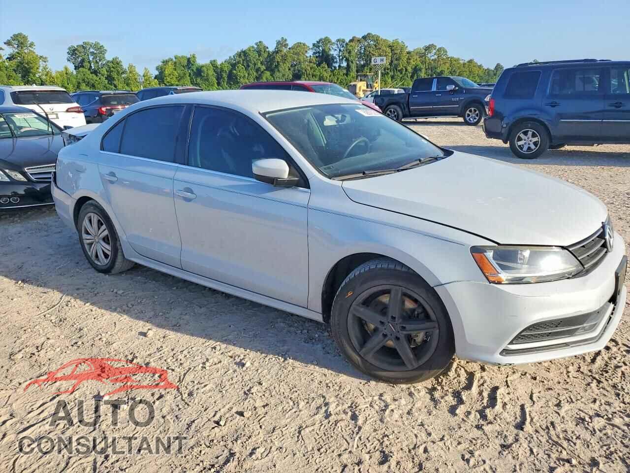VOLKSWAGEN JETTA 2017 - 3VW2B7AJ3HM382582