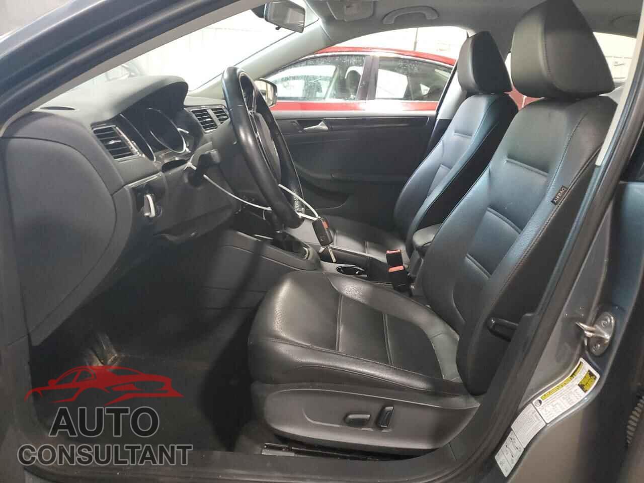 VOLKSWAGEN JETTA 2017 - 3VWL17AJ7HM212765